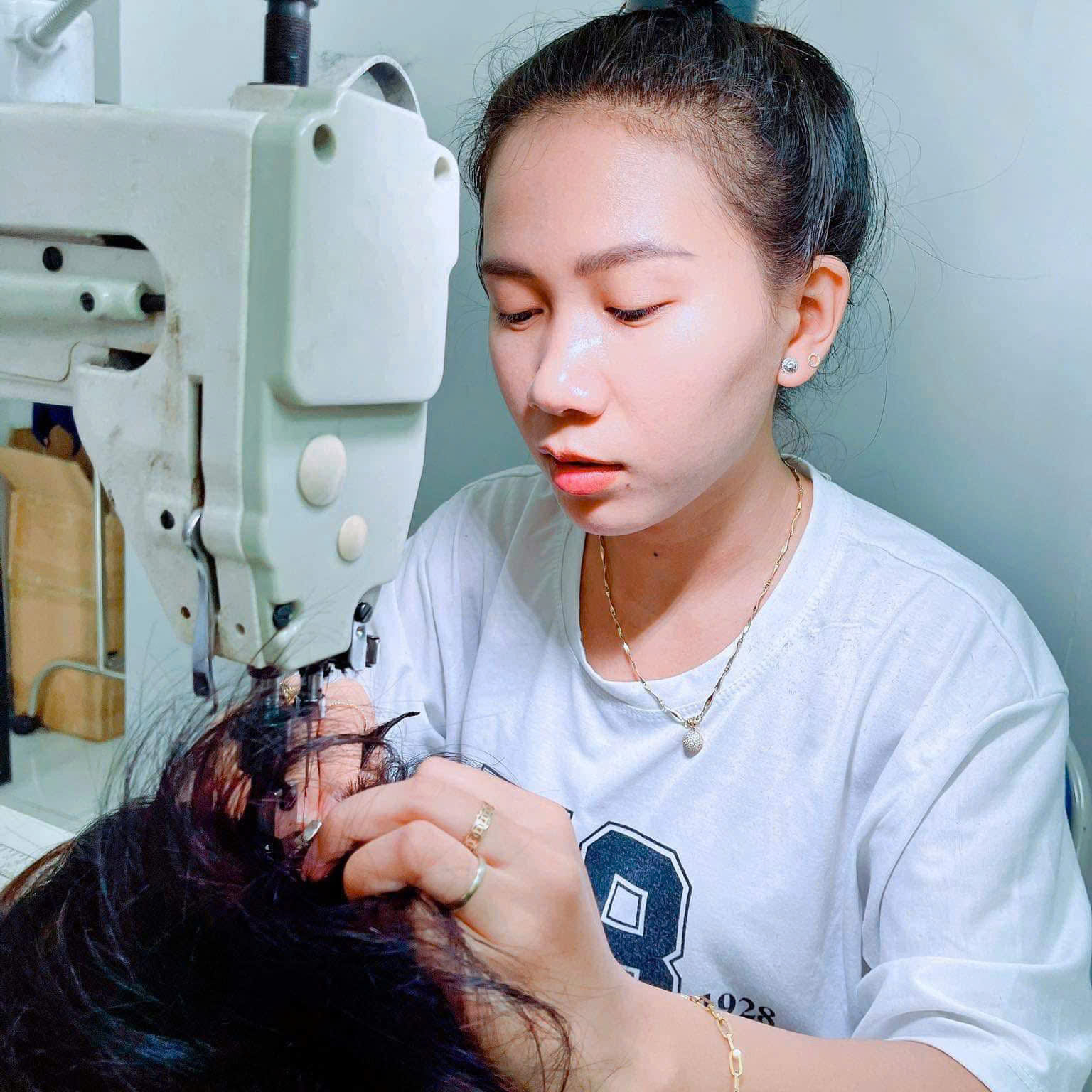 Gia Công Tóc Nguyên Đầu
